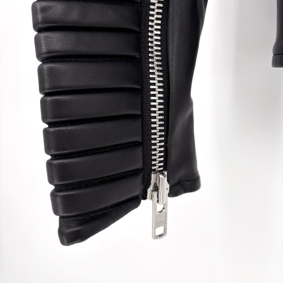 DAUNTLESS NYC | Vegan Leather Moto Biker Jacket in Black | S - Picture 9 of 14